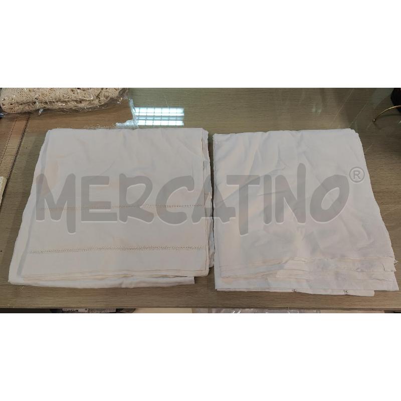 TENDE 2 PZ 260X140 BIANCHE CON GIORNINO | Mercatino dell'Usato Vinci - fraz. sovigliana 1