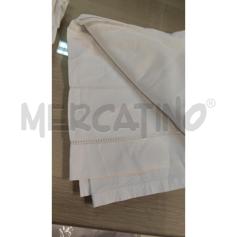 TENDE 2 PZ 260X140 BIANCHE CON GIORNINO | Mercatino dell'Usato Vinci - fraz. sovigliana 2