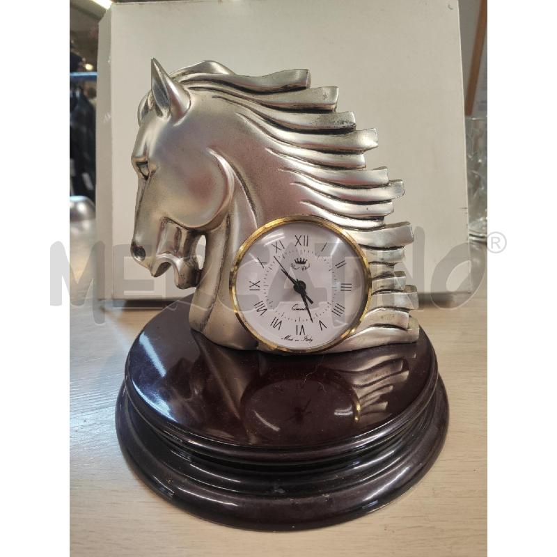 TESTA CAVALLO CON OROLOGIO  | Mercatino dell'Usato Vinci - fraz. sovigliana 1