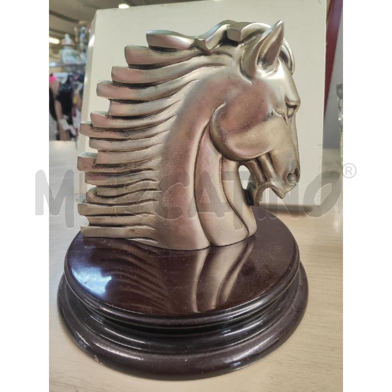 TESTA CAVALLO CON OROLOGIO  | Mercatino dell'Usato Vinci - fraz. sovigliana 2