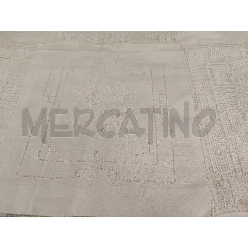 TOVAGLIA RETT. QUADRATI INSERTI TRINA BIANCA  | Mercatino dell'Usato Vinci - fraz. sovigliana 2