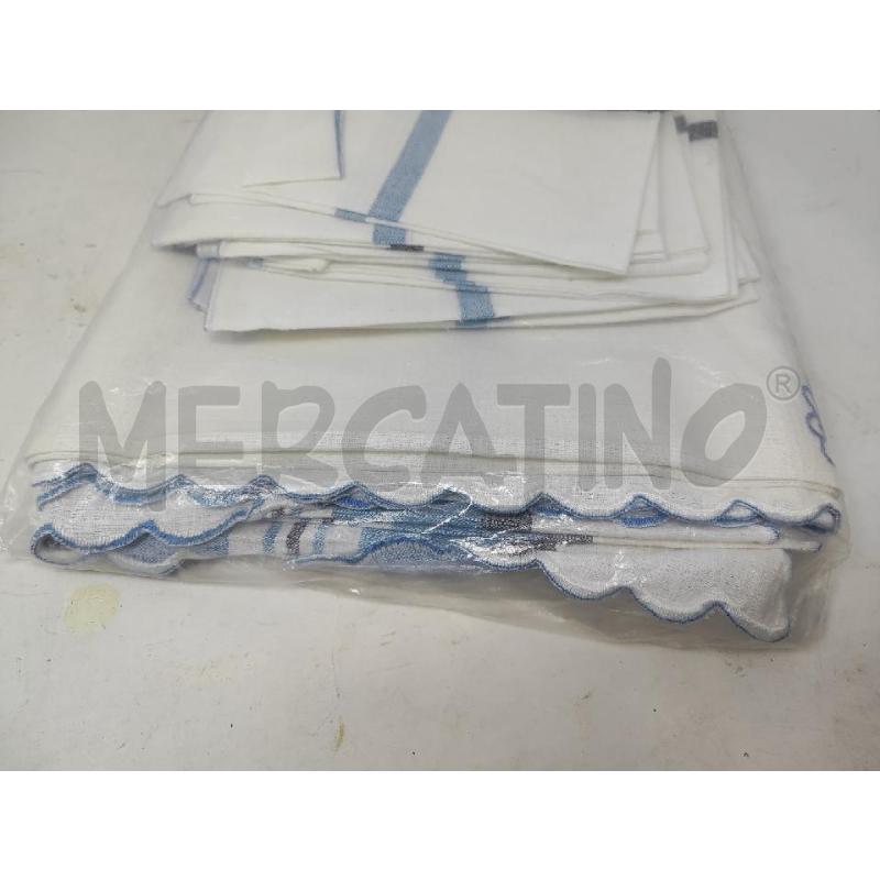 TOVAGLIA RETT. + 12 TOVAGLIOLI BIANCA QUADRI BLU RICAMO FIORI | Mercatino dell'Usato Vinci - fraz. sovigliana 3
