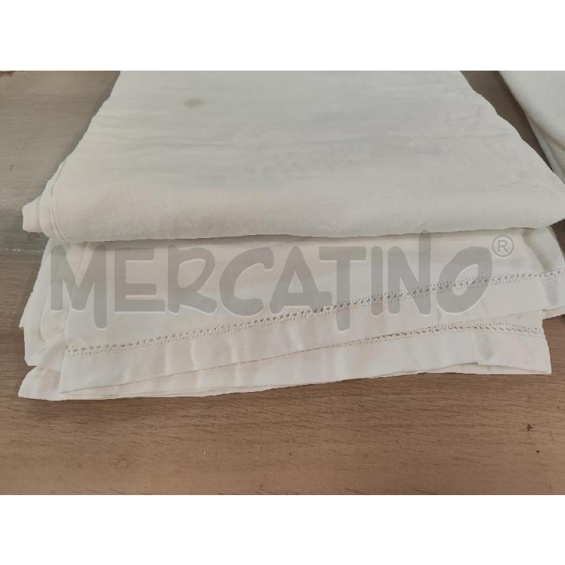 TOVAGLIA RETT. + 12 TOVAGLIOLI FIORI E GIORNINO | Mercatino dell'Usato Vinci - fraz. sovigliana 3