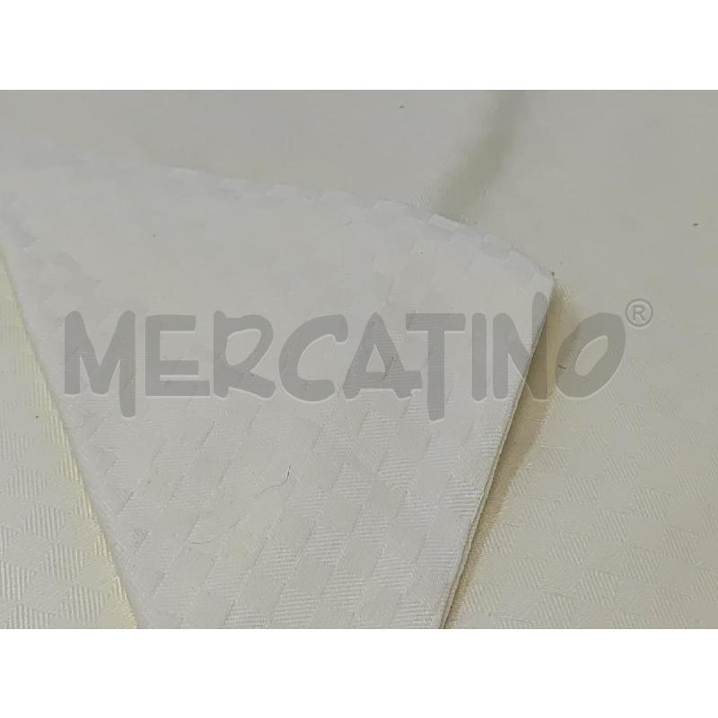 TOVAGLIA RETT. + 6 TOVAGLIOLI CREMA QUADRETTINI | Mercatino dell'Usato Vinci - fraz. sovigliana 3