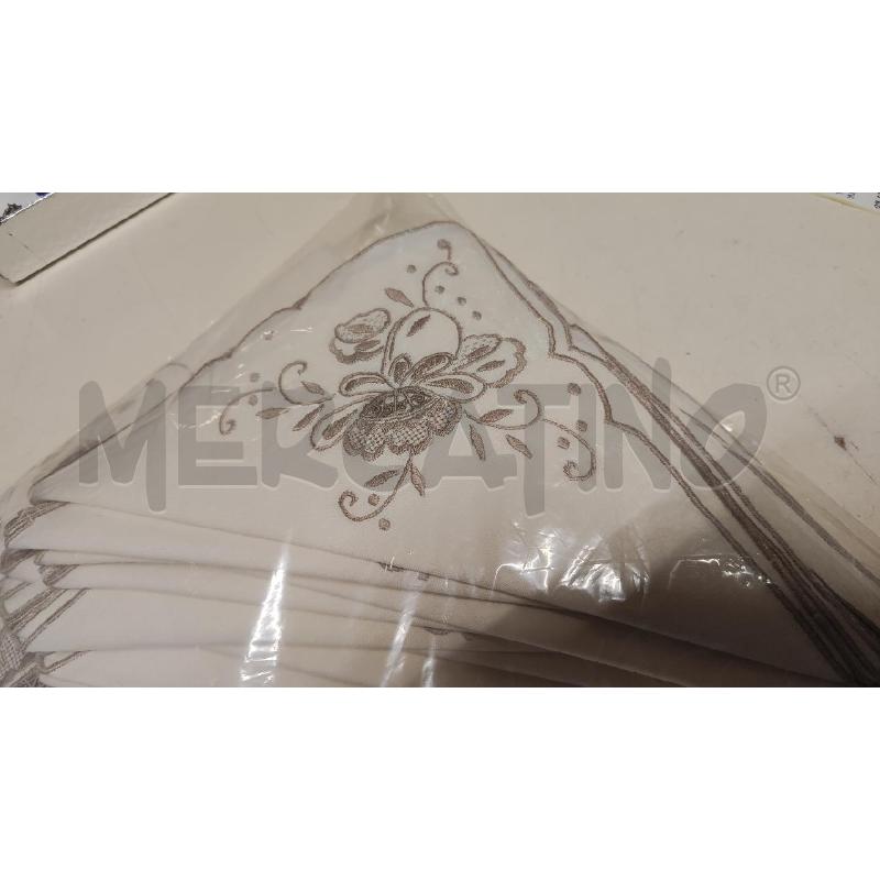 TOVAGLIA RETT PANNA + 11 TOVAGLIOLI RICAMO BEIGE  | Mercatino dell'Usato Vinci - fraz. sovigliana 2