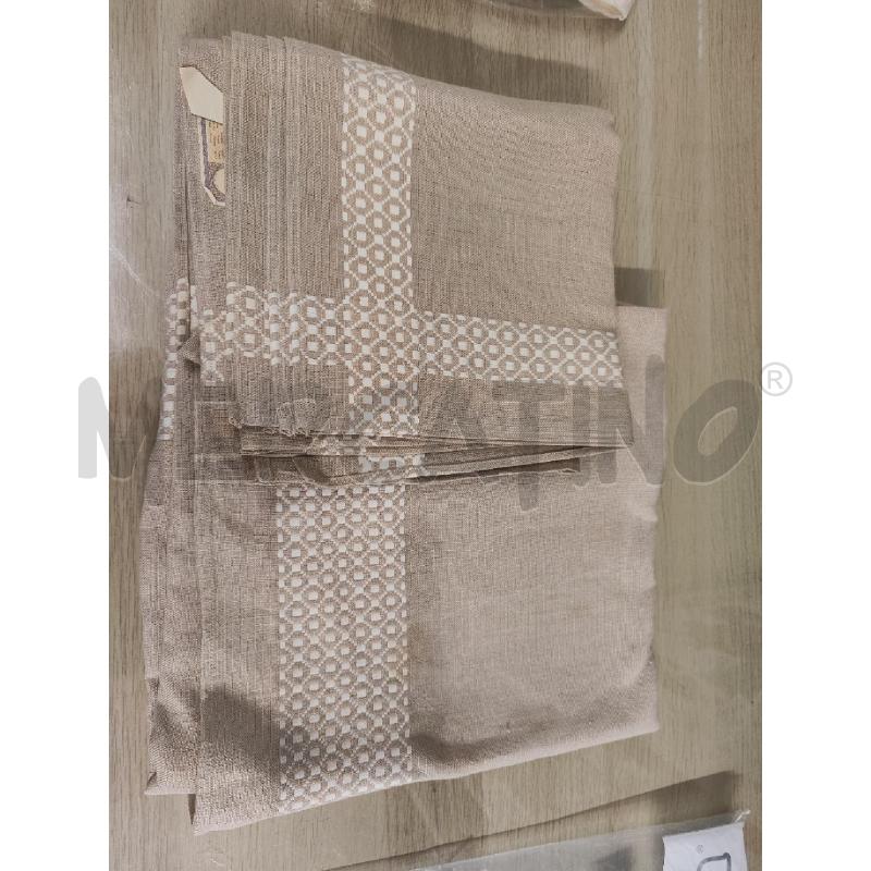 TOVAGLIA + 6 TOVAGLIOLI BEIGE ROMBI QUADRETTI PANNA | Mercatino dell'Usato Vinci - fraz. sovigliana 1