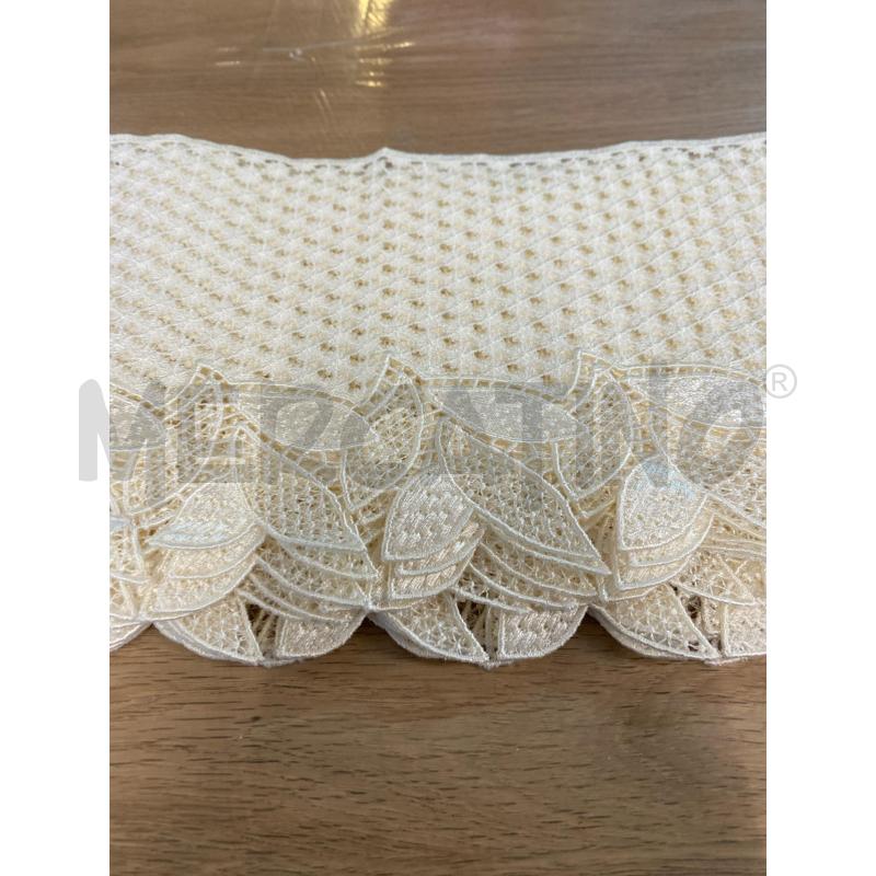 TRINA 4.4MT PANNA FOGLIE 14CM | Mercatino dell'Usato Vinci - fraz. sovigliana 2