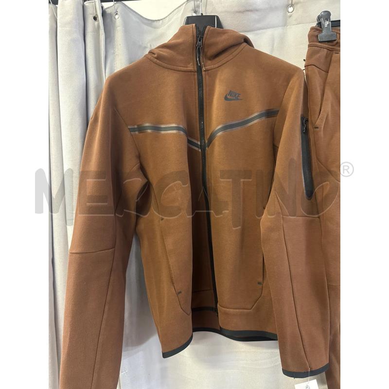 TUTA DONNA # NIKE COMPLETA RUGGINE CAPPUCCIO TG.S | Mercatino dell'Usato Vinci - fraz. sovigliana 2