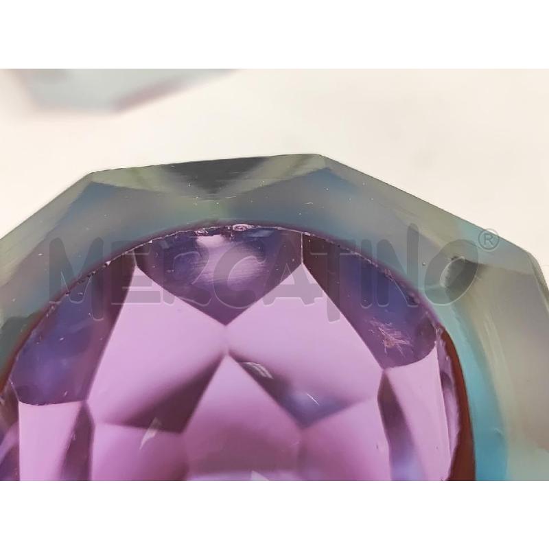 VASETTI PZ. 2 VETRO VIOLA ROSA SFACCETTATI | Mercatino dell'Usato Vinci - fraz. sovigliana 4