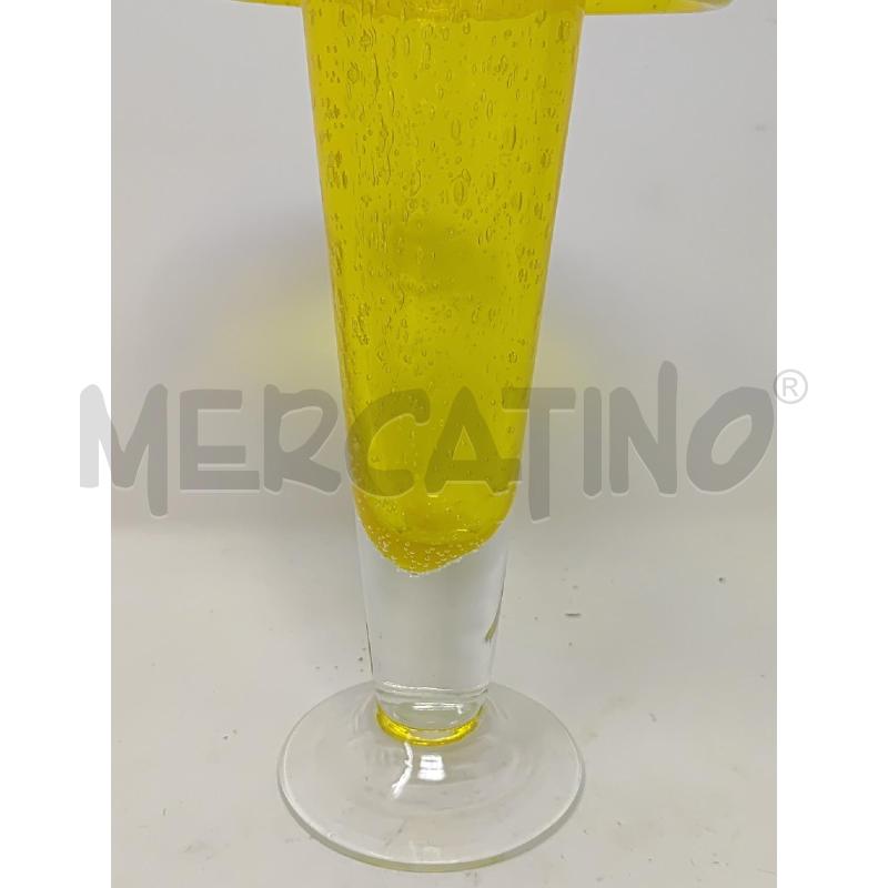 VASETTO VETRO GIALLO CON PIEDE BOCCA ROVESCIATA  | Mercatino dell'Usato Vinci - fraz. sovigliana 3