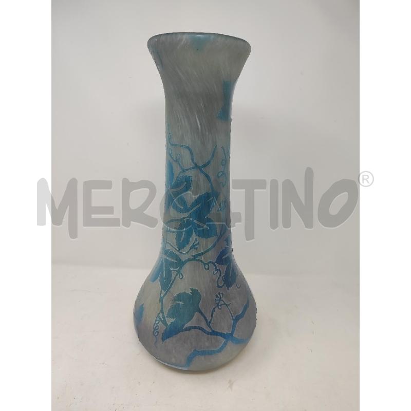 VASO VETRO SFUMATO AZZURRO FOGLIE H.40 | Mercatino dell'Usato Vinci - fraz. sovigliana 1