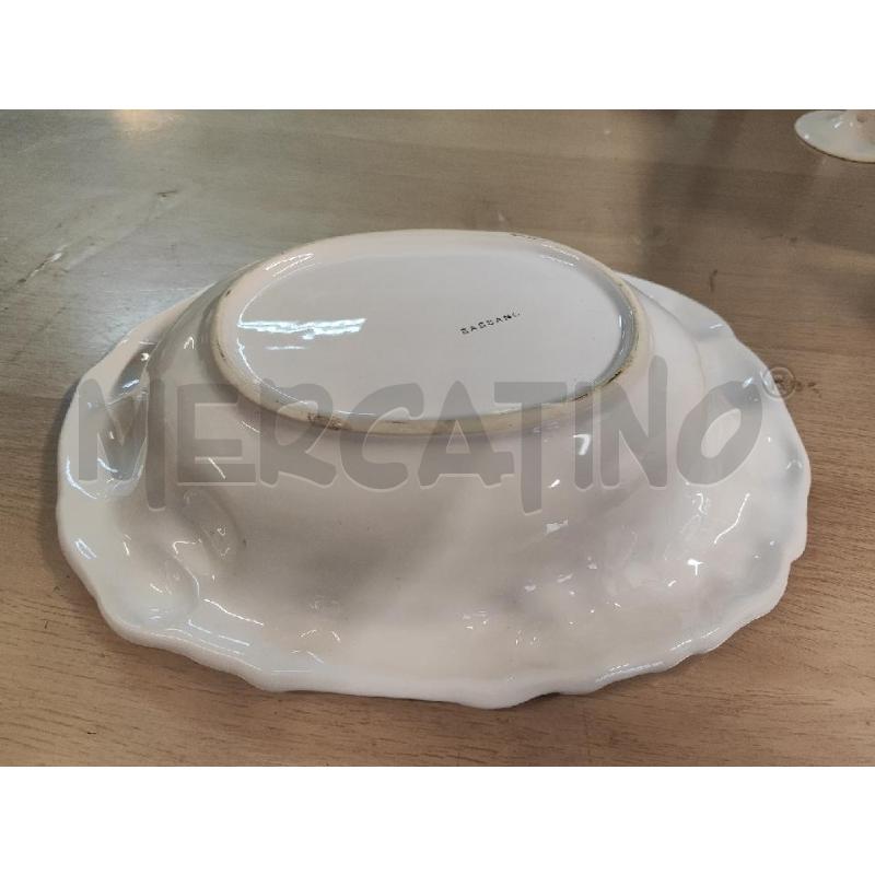 VASSOIO OVALE BASSANO BALZA FRUTTA RILIEVO BIANCO | Mercatino dell'Usato Vinci - fraz. sovigliana 2