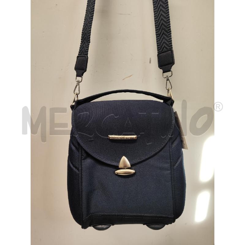 ZAINO DONNA ROBERTA DI CAMERINO TESSUTO BLU | Mercatino dell'Usato Vinci - fraz. sovigliana 1