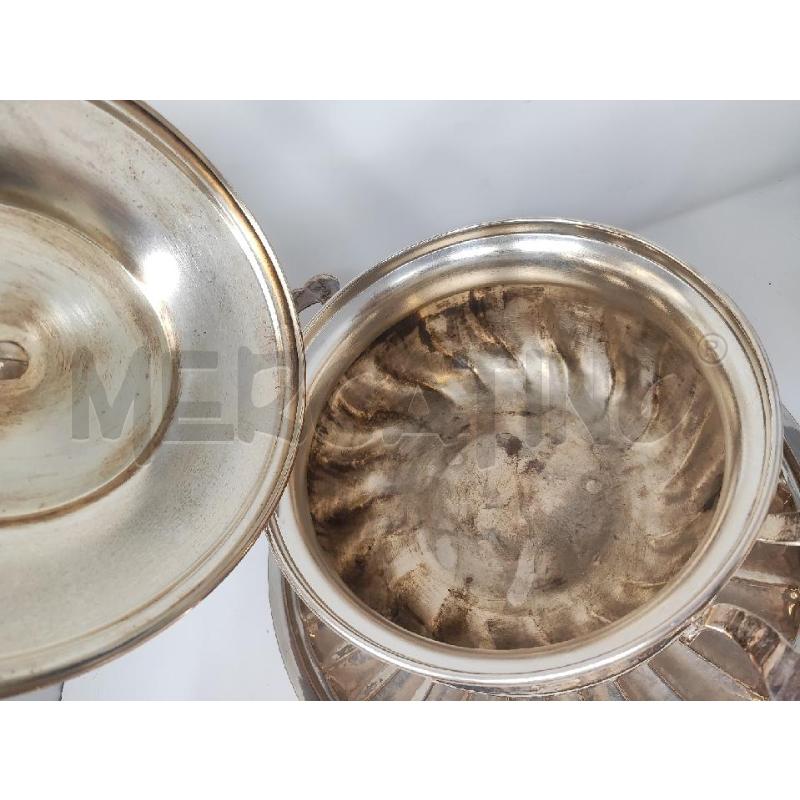 ZUPPIERA + VASSOIO TONDO SILVER PLATE ONDE  | Mercatino dell'Usato Vinci - fraz. sovigliana 2