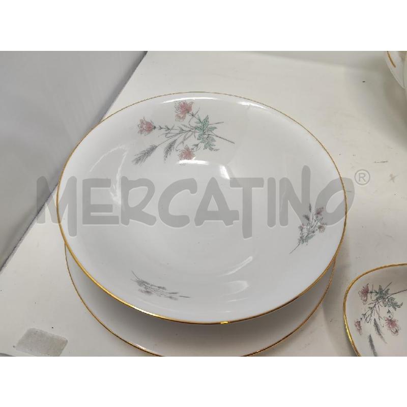 ZUPPIERA + VASSOIO + CIOTOLA + FORMAGGERA FIORI ROSA | Mercatino dell'Usato Vinci - fraz. sovigliana 2