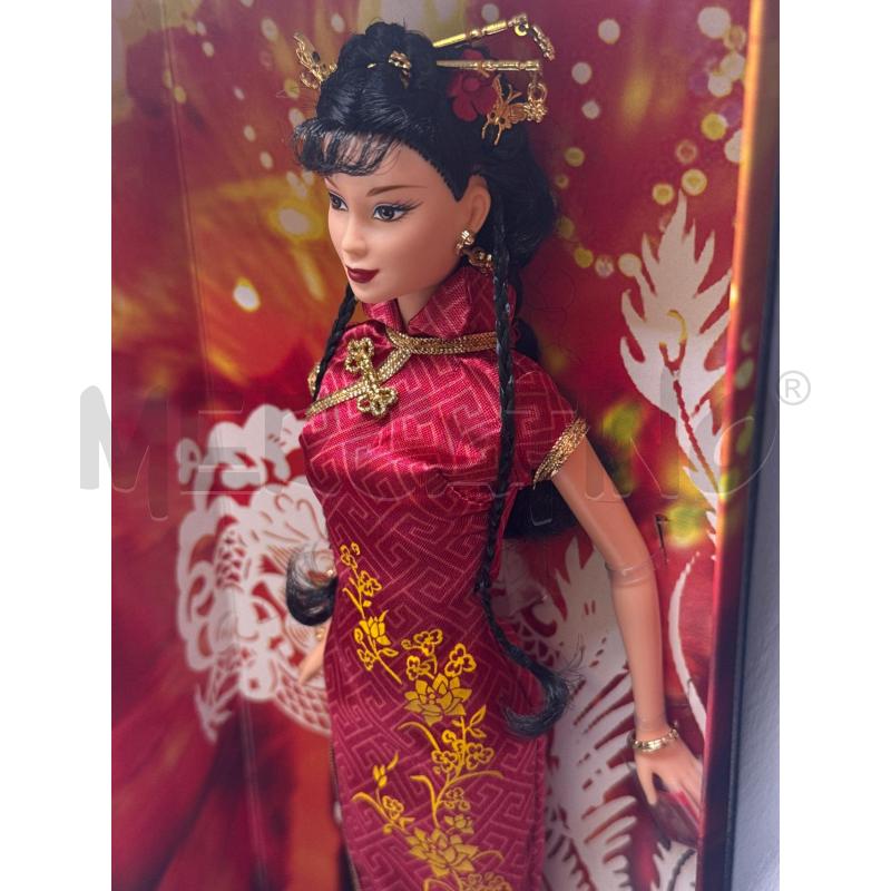 BARBIE COLLECTOR CINESINA | Mercatino dell'Usato Genova sampierdarena 4