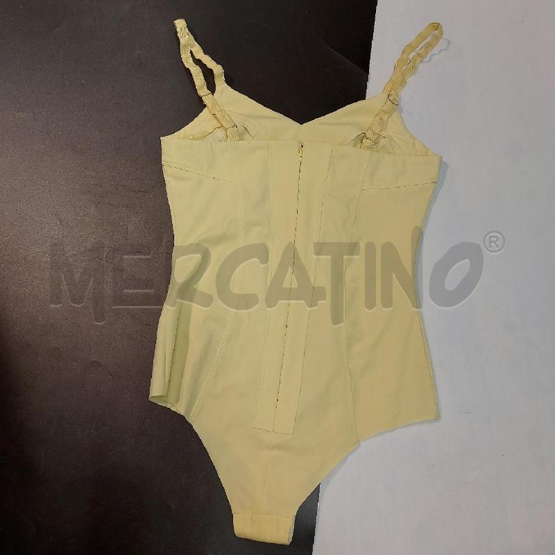 BODY DONNA GIALLO E FRANCHI | Mercatino dell'Usato Genova sampierdarena 2
