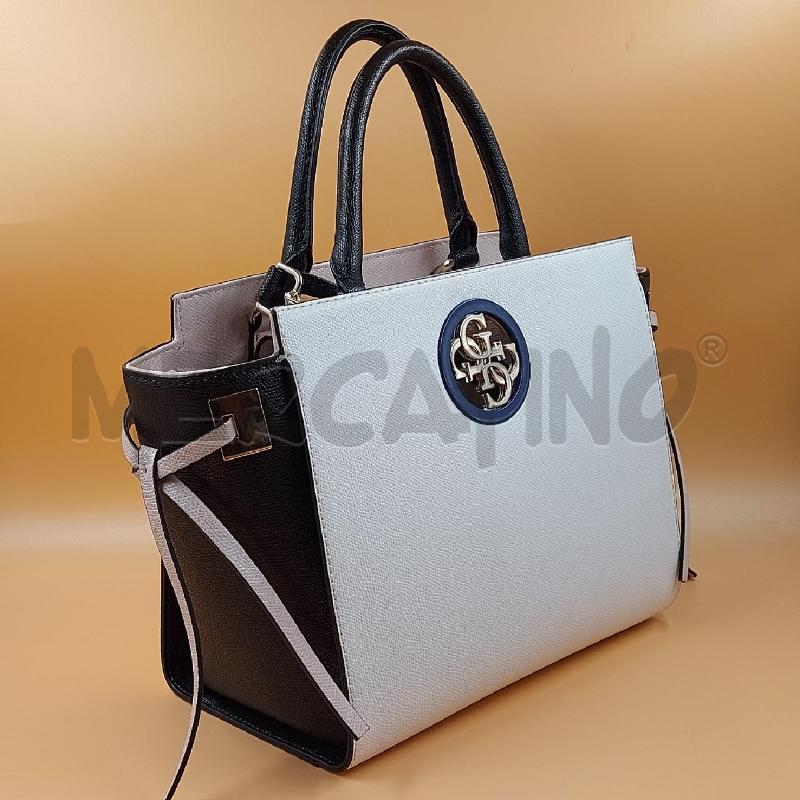 BORSA DONNA GUESS BIANCA NERA  | Mercatino dell'Usato Genova sampierdarena 3