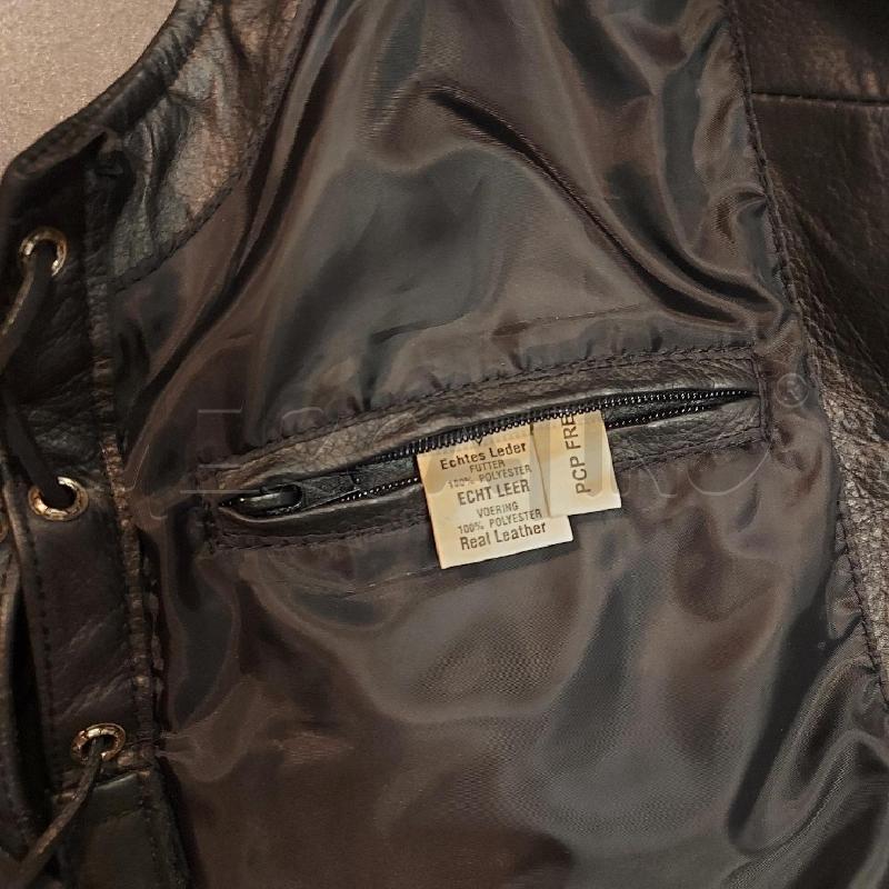 GILET NERO PELLE | Mercatino dell'Usato Genova sampierdarena 3