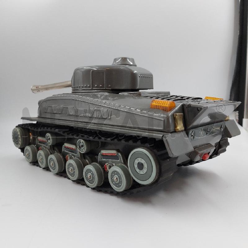 M-4 sherman tank battery powered