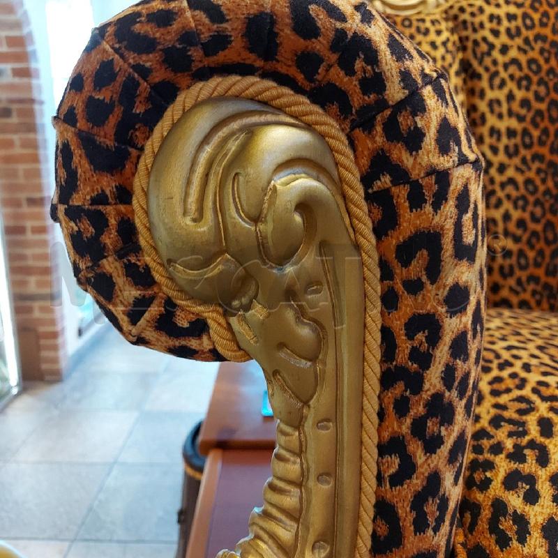 POLTRONA LEOPARDATA  | Mercatino dell'Usato Genova sampierdarena 2