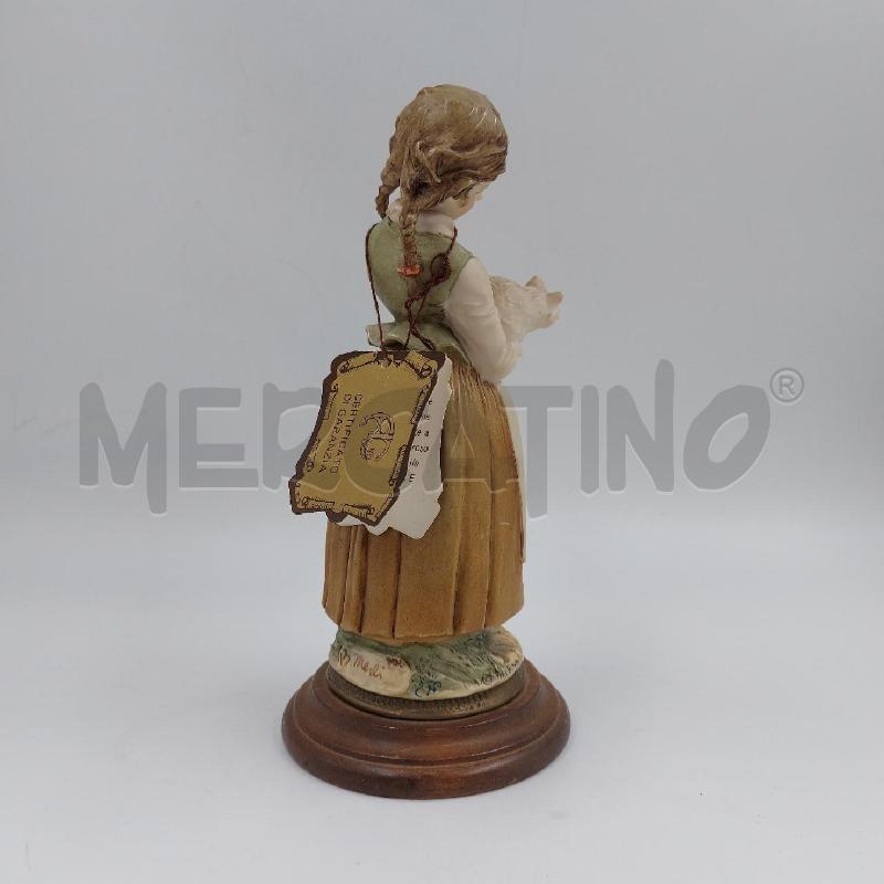 STATUINA BAMBINA CON GATTINO  B.MERLI  | Mercatino dell'Usato Genova sampierdarena 2
