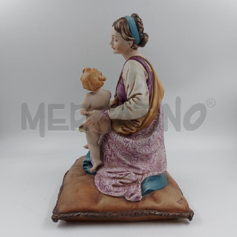 STATUINA DONNA CON BIMBO CAPO | Mercatino dell'Usato Genova sampierdarena 4