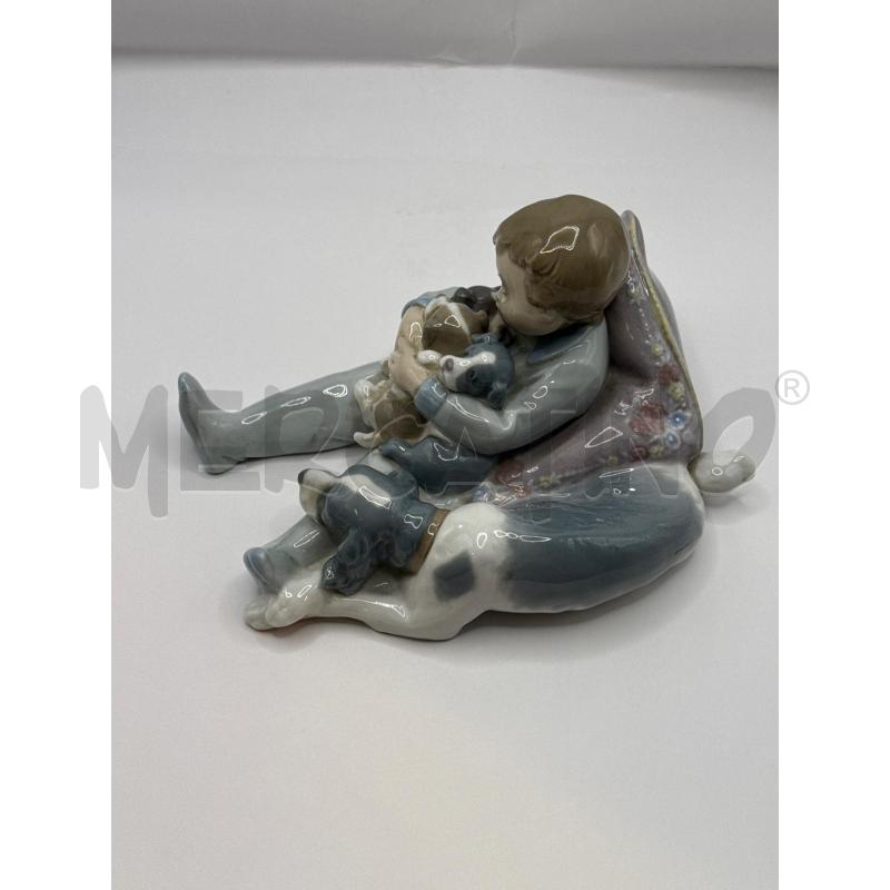 STATUINA LLADRO RAGAZZO CHE DORME CON  | Mercatino dell'Usato Genova sampierdarena 2