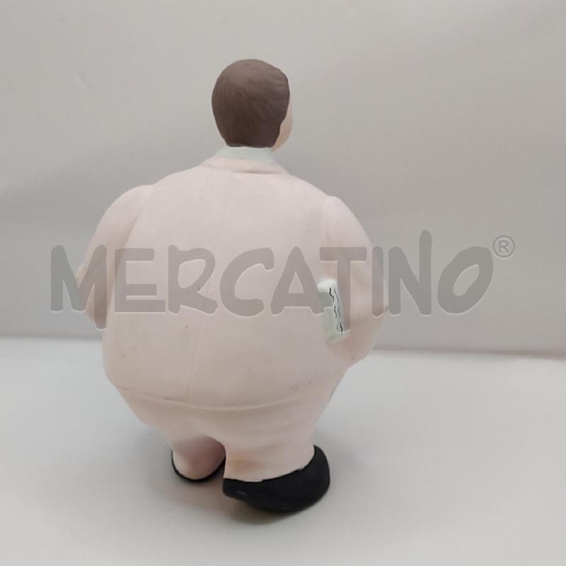 STATUINA L'AQUILONE UOMO D'AFFARI | Mercatino dell'Usato Genova sampierdarena 3