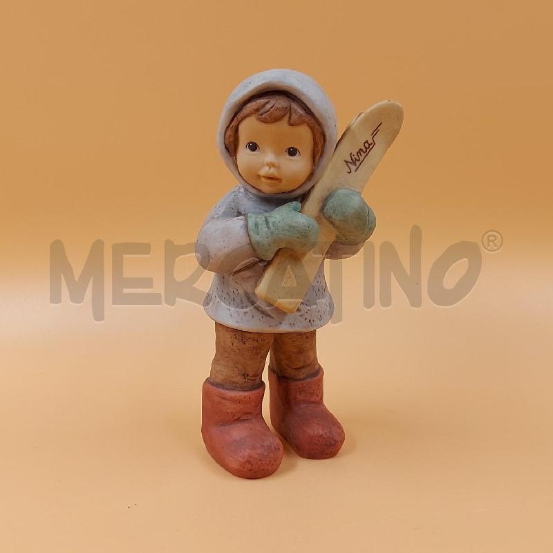 STATUINA NINA CON GLI SCI | Mercatino dell'Usato Genova sampierdarena 1