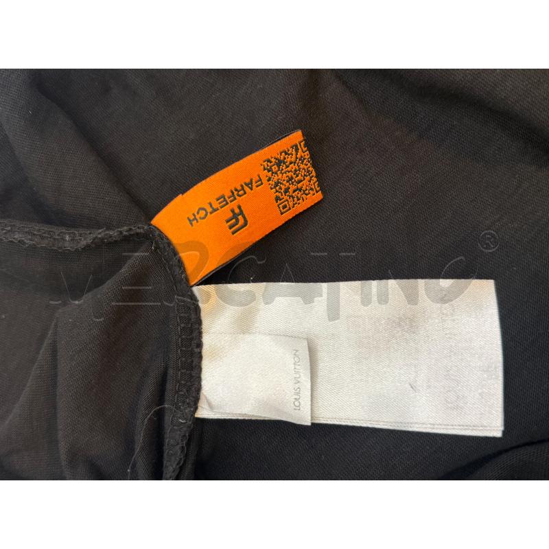 T SHIRT UOMO NERA LOUIS VUITTON  | Mercatino dell'Usato Genova sampierdarena 4