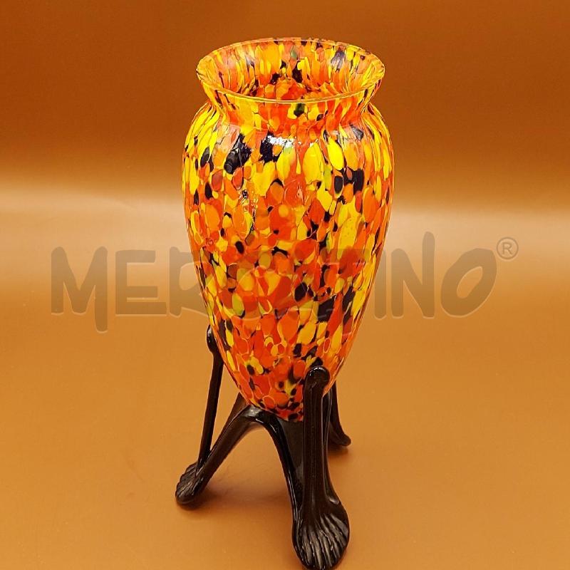 VASO DECORATO DI ROSSO GIALLO E BLU  | Mercatino dell'Usato Genova sampierdarena 1