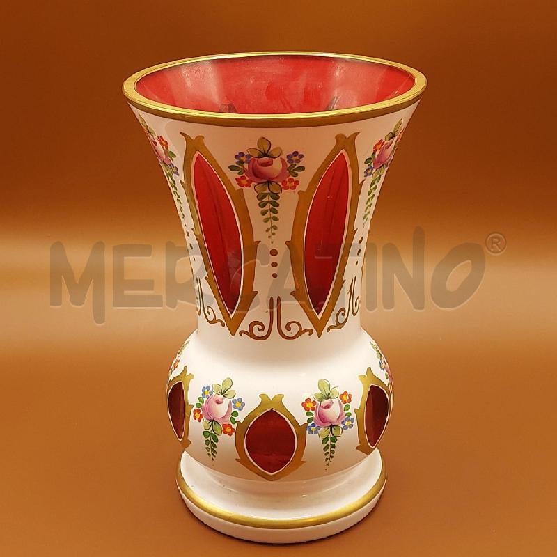 VASO FLOREALE SFONDO BIANCO | Mercatino dell'Usato Genova sampierdarena 1