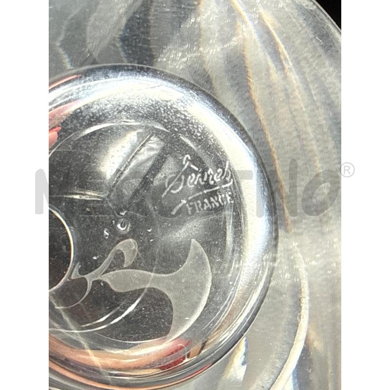 VASO SEVRES IMMAGINE STILIZZATA CON DIFETTO | Mercatino dell'Usato Genova sampierdarena 3