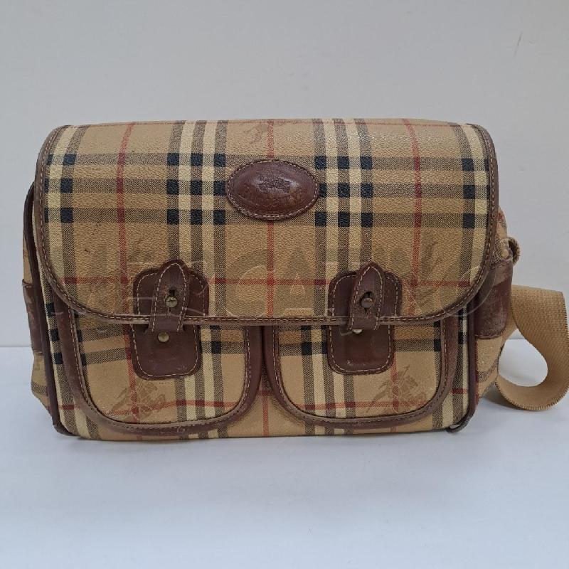 BORSA BURBERRY VINTAGE DA RIVEDERE | Mercatino dell'Usato Latina 1