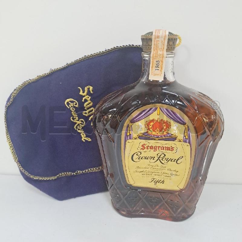 BOTTIGLIA SEAGRAM'S CROWN ROYAL 1965 | Mercatino dell'Usato Latina 1