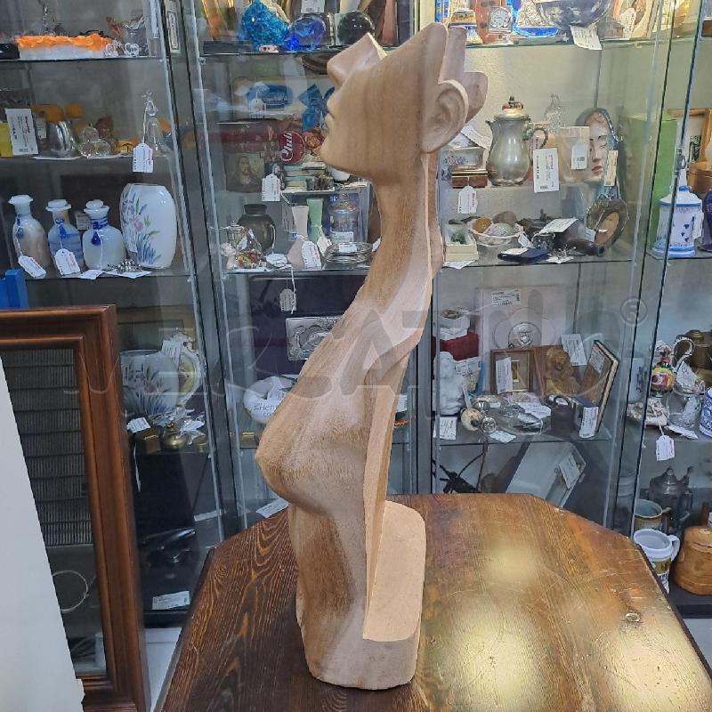 BUSTO DONNA IN LEGNO | Mercatino dell'Usato Latina 2
