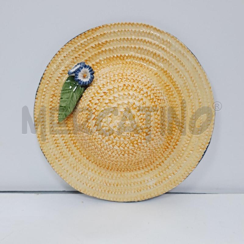 CAPPELLO CERAMICA DA APPENDERE | Mercatino dell'Usato Latina 1