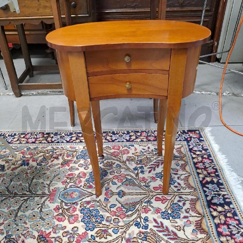 COMODINO A FAGIOLO 2 CASSETTI | Mercatino dell'Usato Latina 1