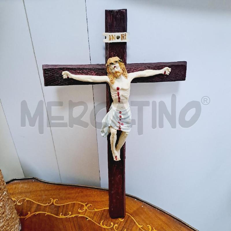 CROCIFISSO RESINA | Mercatino dell'Usato Latina 1