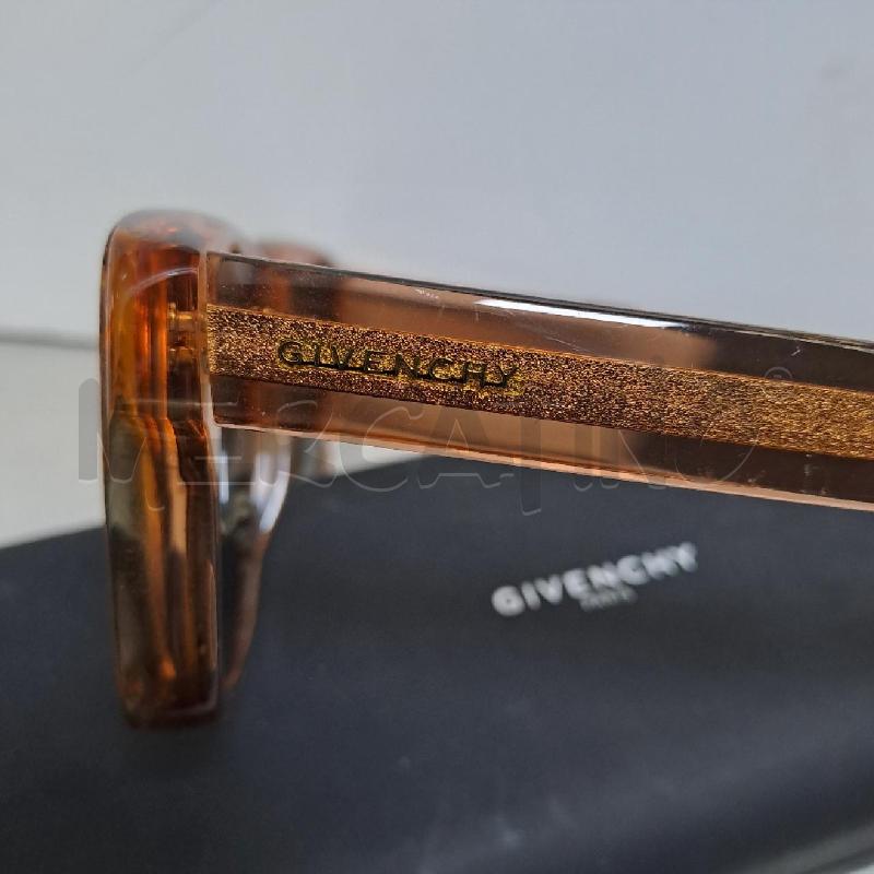 OCCHIALI GIVENCHY GV7074/S | Mercatino dell'Usato Latina 2