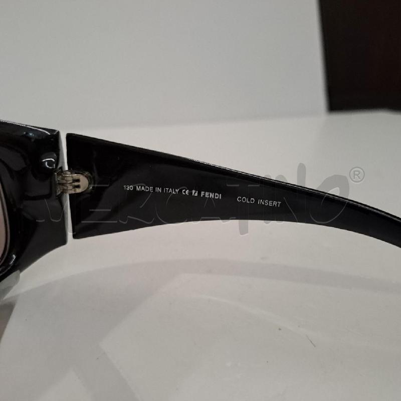 OCCHIALI SOLE FENDI  | Mercatino dell'Usato Latina 3