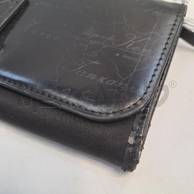 PORTA FOGLIO PELLE 1'CLASSE DA RIV | Mercatino dell'Usato Latina 4