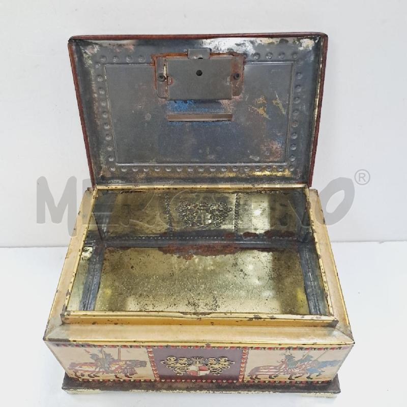 SCATOLA LATTA VINTAGE CON CHIAVE | Mercatino dell'Usato Latina 3