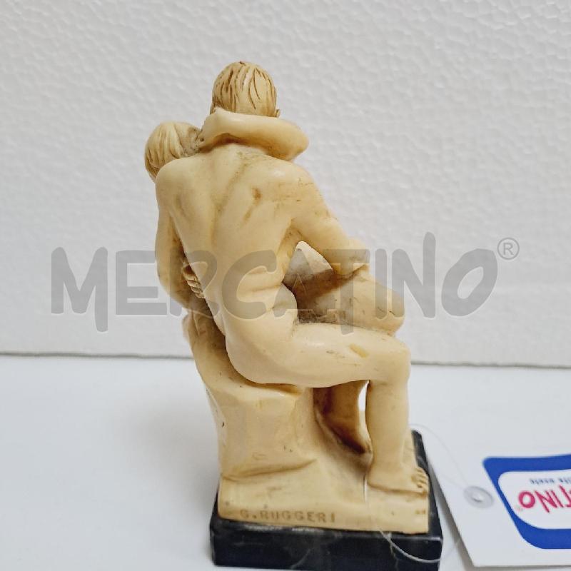 STATUINA G. RUGGIERI | Mercatino dell'Usato Latina 2