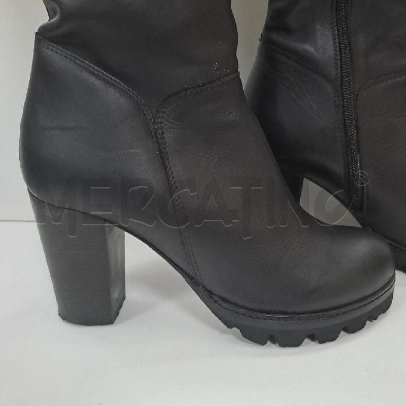 STIVALI DONNA CRISTIAN G CAPRI | Mercatino dell'Usato Latina 2