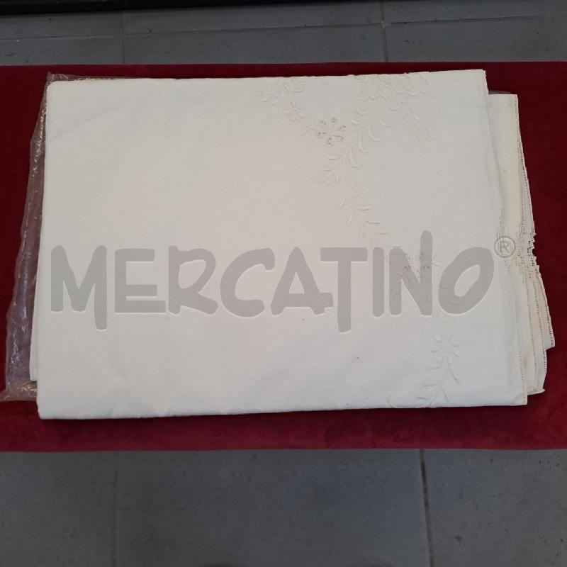 TOVAGLIA MISTO LINO DA 12 CON TOVAGLIOLI | Mercatino dell'Usato Latina 1
