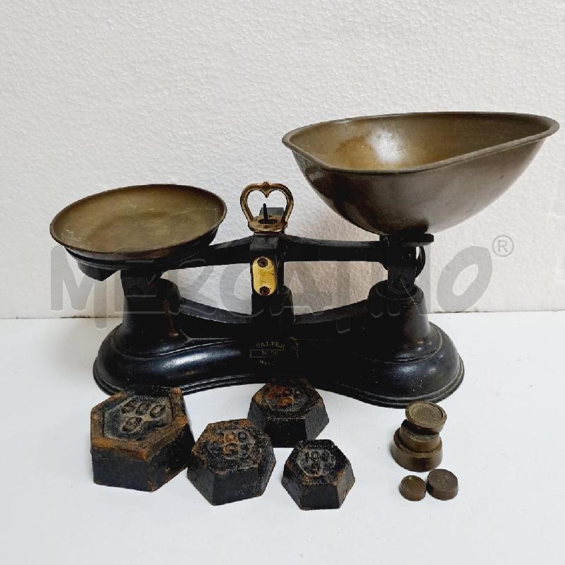 VECCHIA BILANCIA SALTER N.56 | Mercatino dell'Usato Latina 1