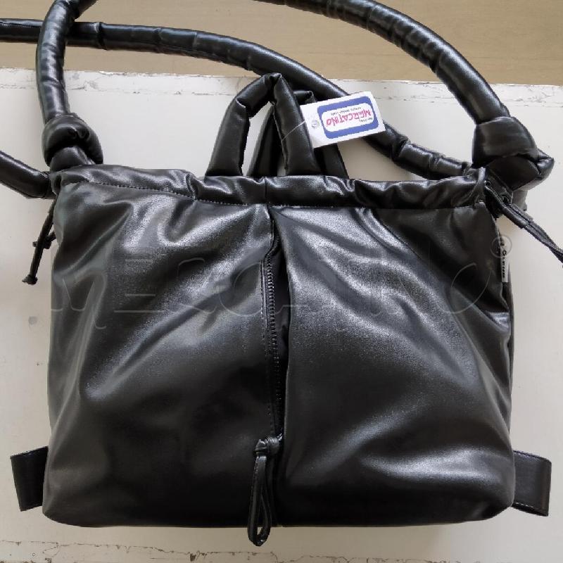 BORSA DONNA NERA OLEND | Mercatino dell'Usato Viareggio 1