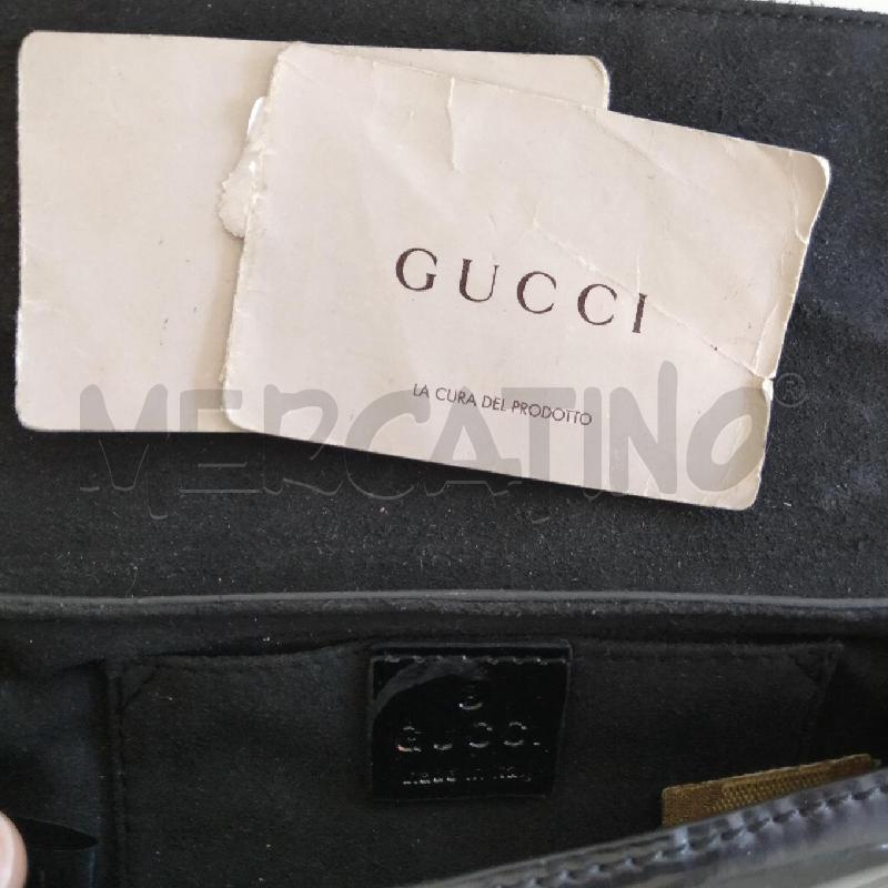 POCHETTE VERNICE NERA GUCCI | Mercatino dell'Usato Viareggio 3